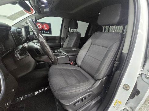 Used 2022 Chevrolet Silverado 2500 LT w/ Convenience Package AWD/4WD image 10
