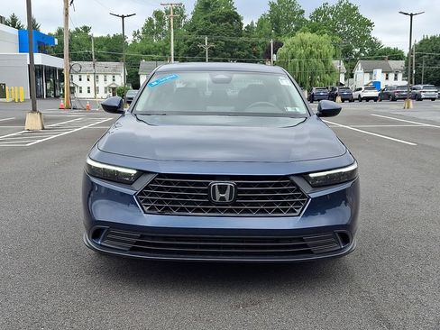 Used 2024 Honda Accord EX image 2