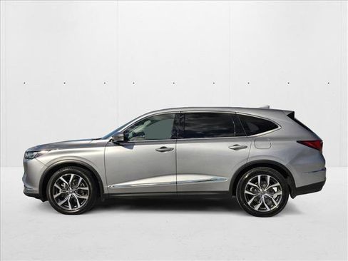 Used 2024 Acura MDX SH-AWD w/ Technology Package image 9