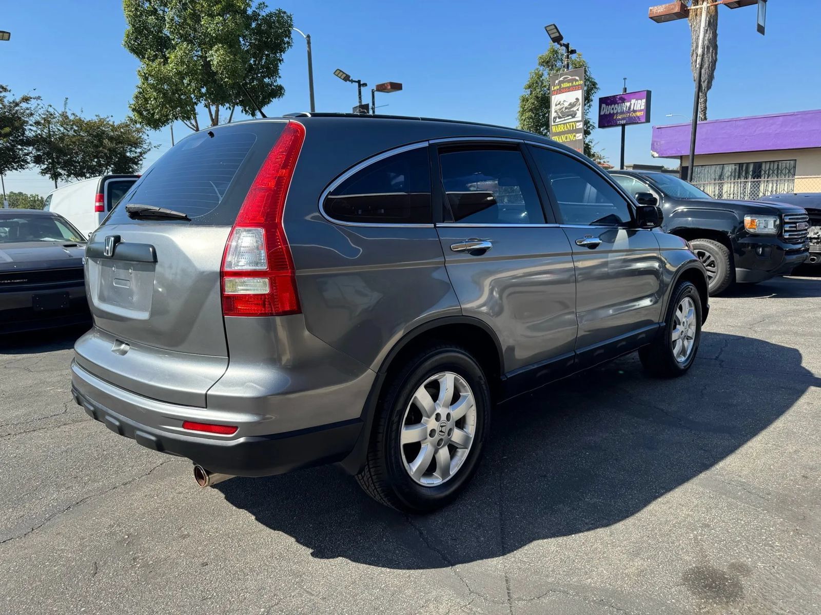 Used 2011 Honda CR-V LX image 6