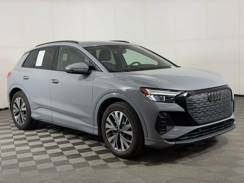 Used 2025 Audi Q4 e-tron Premium w/ Convenience Package RWD image 7