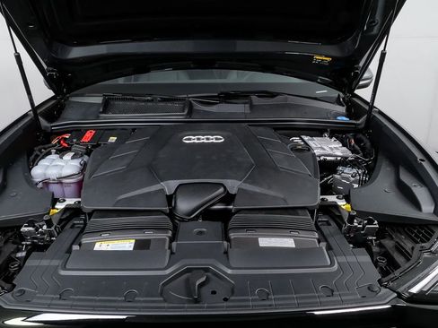 New 2026 Audi Q8 Premium Plus image 36