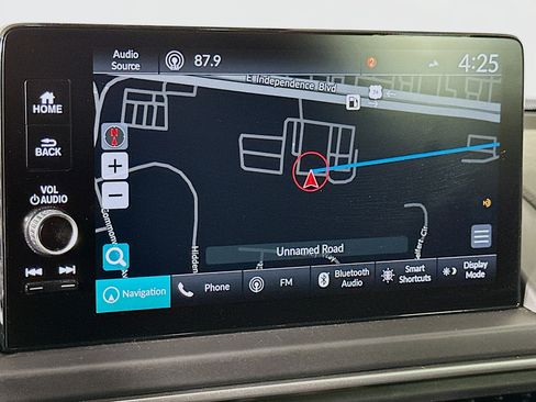 Used 2025 Honda Pilot Touring image 22