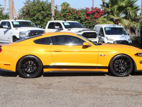 Used 2022 Ford Mustang GT Premium w/ GT Performance Package RWD image 11