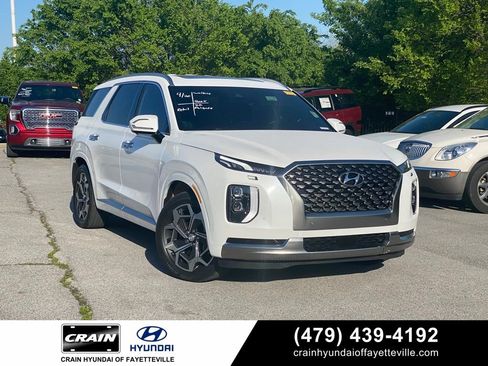 Used 2022 Hyundai Palisade Calligraphy FWD image 1