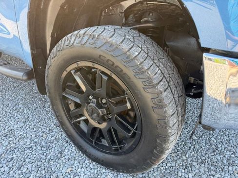 Used 2021 Toyota Tundra SR5 w/ SR5 Leather Package image 15