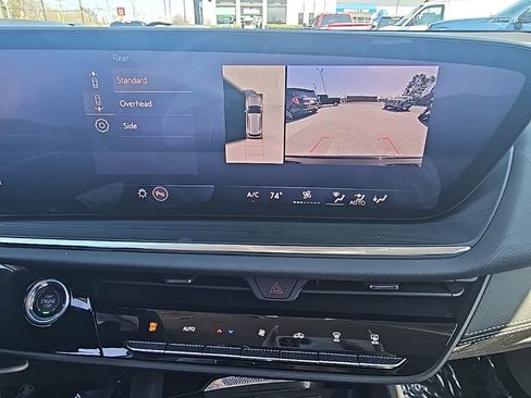 Certified 2025 Buick Envision Preferred AWD/4WD image 22
