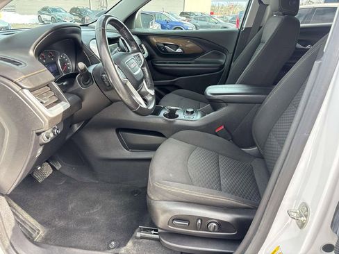 Used 2019 GMC Terrain SLE w/ Driver Convenience Package image 8