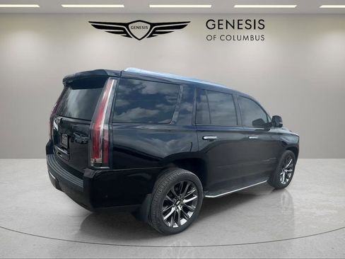 Used 2020 Cadillac Escalade Luxury w/ Escalade Sport Edition AWD/4WD image 6