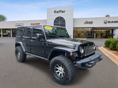 Used 2018 Jeep Wrangler Unlimited Sport AWD/4WD image 3