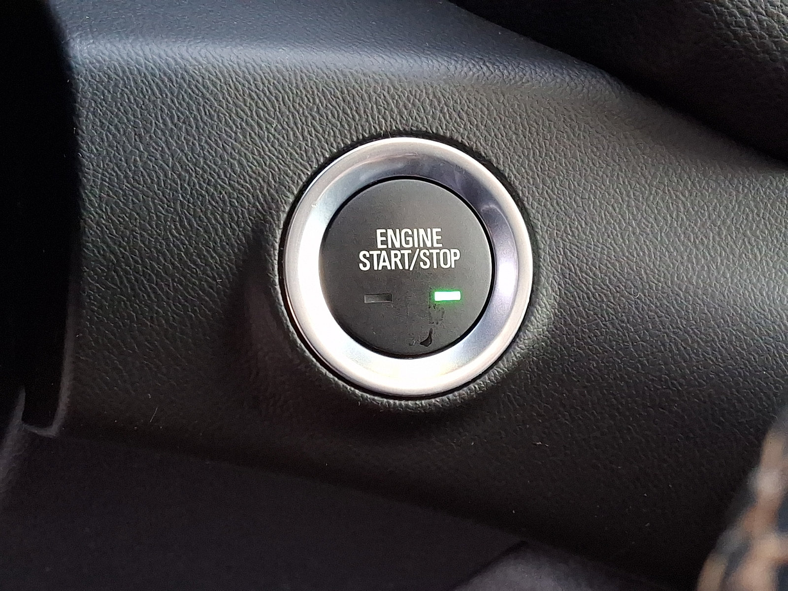 Used 2024 GMC Terrain AT4 w/ Infotainment Package II AWD/4WD image 27