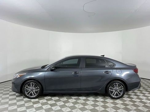 Used 2022 Kia Forte GT-Line w/ GT-Line Technology Package FWD image 8