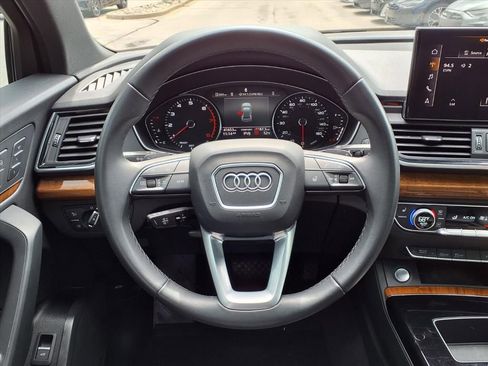 Used 2023 Audi Q5 2.0T Premium w/ Convenience Package AWD/4WD image 14