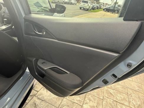 Used 2019 Honda Civic Sport image 13