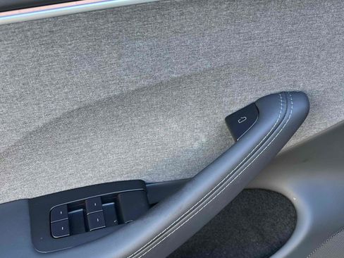 Used 2025 Tesla Model 3 Long Range image 77