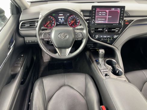 Used 2024 Toyota Camry XSE image 25