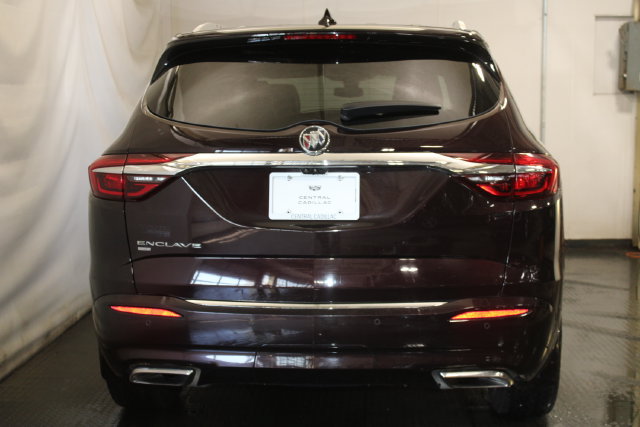Used 2021 Buick Enclave Avenir w/ Avenir Technology Package AWD/4WD image 6