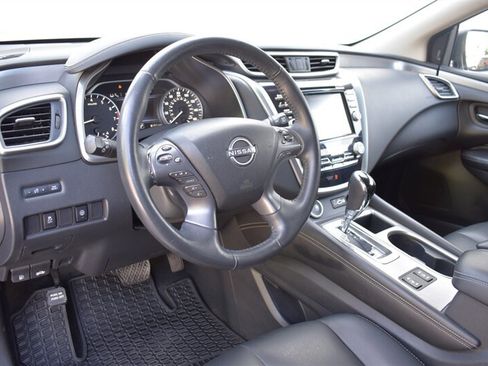 Used 2023 Nissan Murano SV AWD/4WD image 3