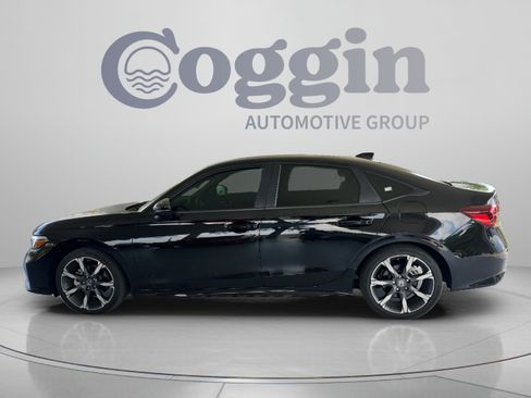 Used 2025 Honda Civic Sport Touring image 2