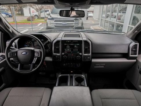 Used 2015 Ford F150 XLT w/ Equipment Group 302A Luxury image 43