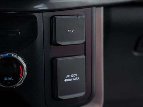 Certified 2021 Ford F150 XLT w/ Equipment Group 302A High image 27