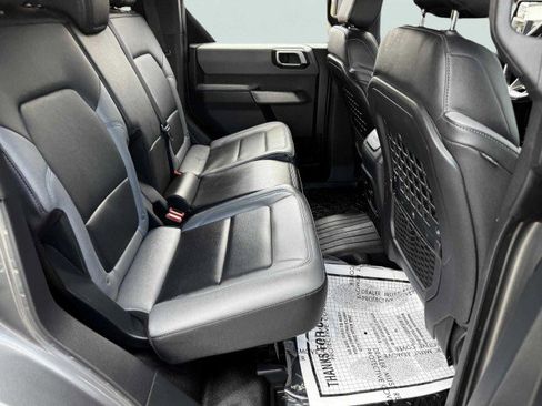 Used 2023 Ford Bronco Black Diamond image 43