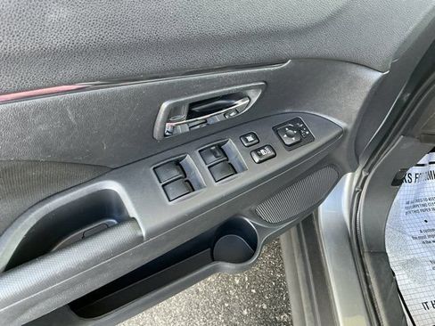 Used 2024 Mitsubishi Outlander Sport ES AWD/4WD image 17