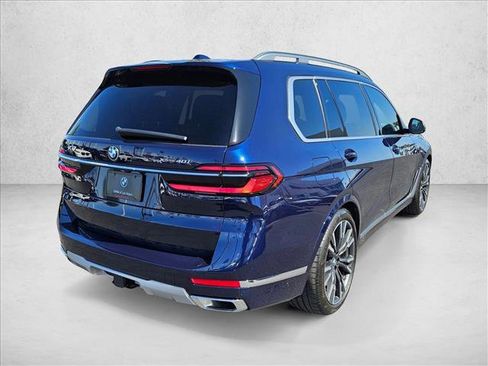 Used 2026 BMW X7 xDrive40i AWD/4WD image 4