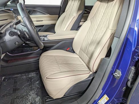 Used 2024 Cadillac Lyriq Sport w/ Nappa Leather Package AWD/4WD image 19