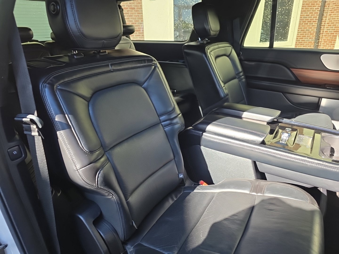 Used 2020 Lincoln Navigator L Reserve w/ Equipment Group 208A Reserve AWD/4WD image 39