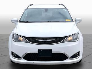 Used 2020 Chrysler Pacifica Touring-L Plus w/ Tire & Wheel Group FWD video 3