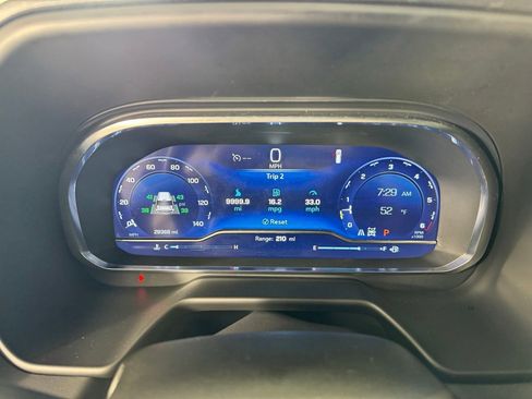 Used 2023 Chevrolet Tahoe Z71 w/ Luxury Package image 22