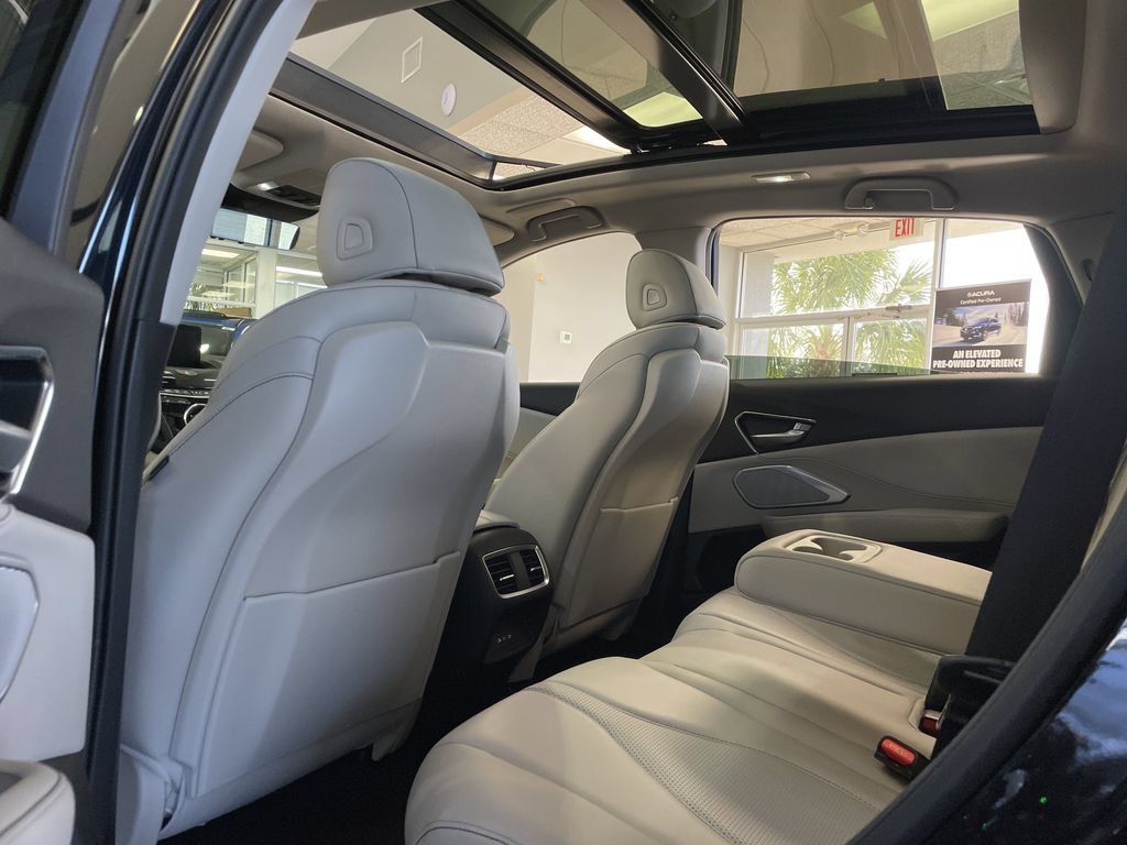 New 2025 Acura RDX w/ Technology Package AWD/4WD image 15