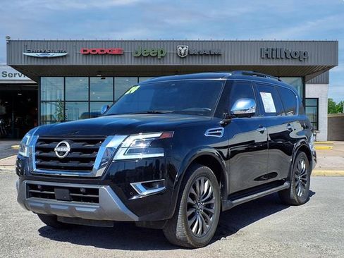 Used 2024 Nissan Armada Platinum w/ Captain's Chairs Package image 1
