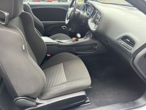 Used 2023 Dodge Challenger GT image 14