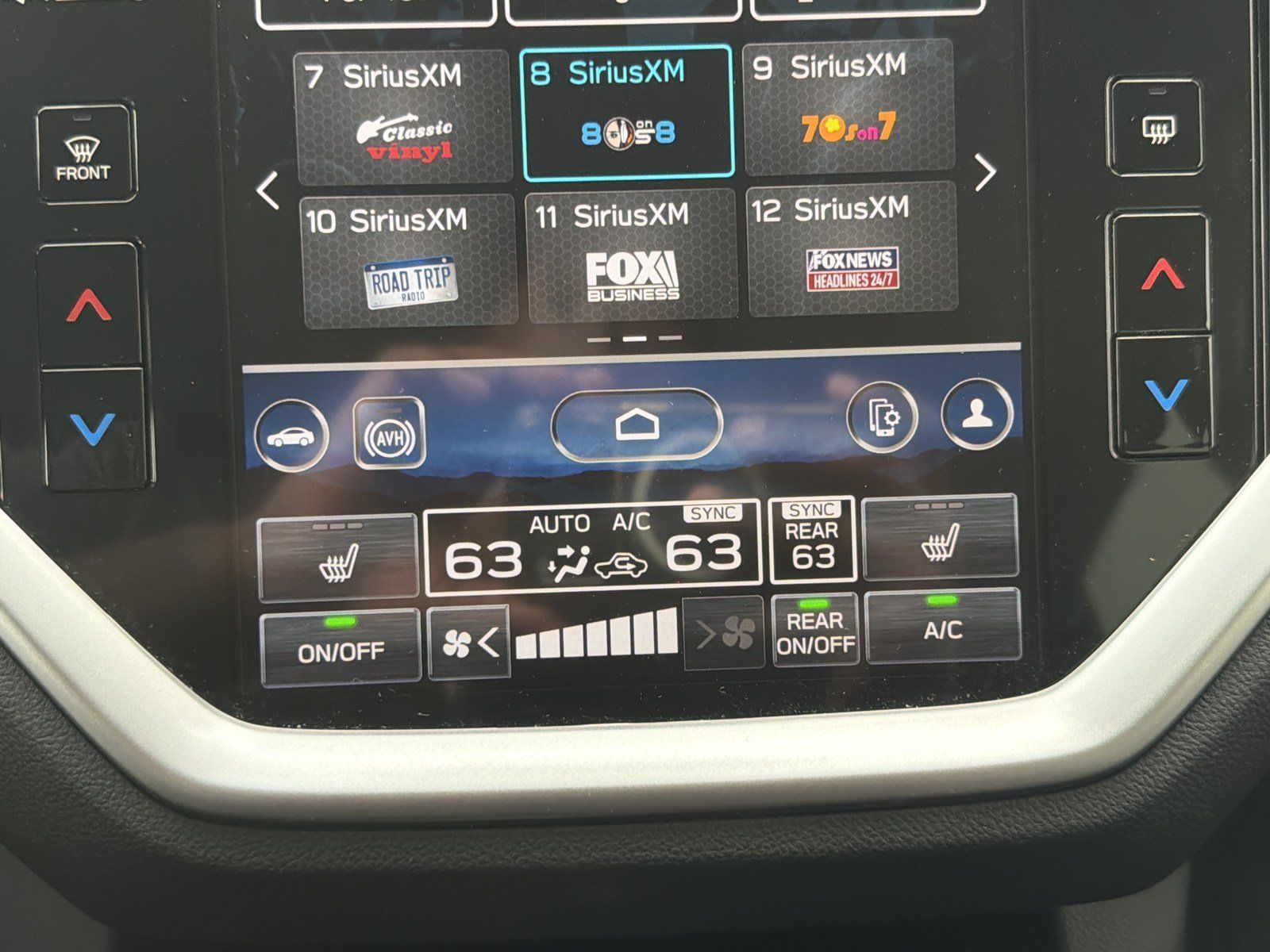 Certified 2025 Subaru Ascent Premium AWD/4WD image 23