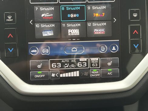 Certified 2025 Subaru Ascent Premium AWD/4WD image 23