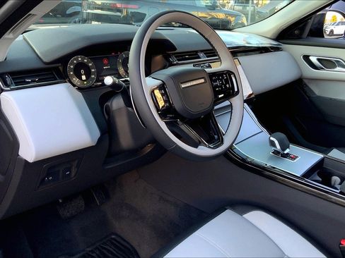 New 2025 Land Rover Range Rover Velar S image 9