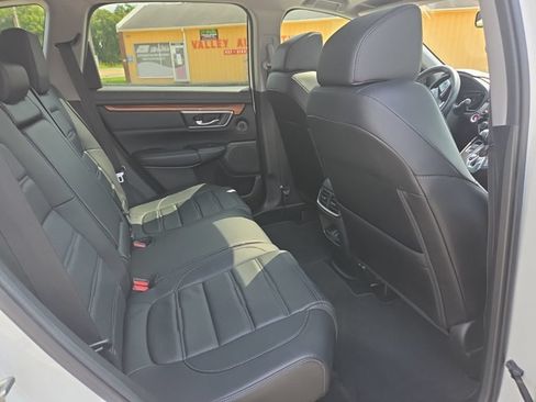 Used 2018 Honda CR-V Touring image 23