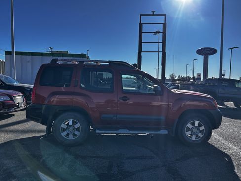 Used 2012 Nissan Xterra PRO-4X w/ Pro-4x Leather Pkg image 6