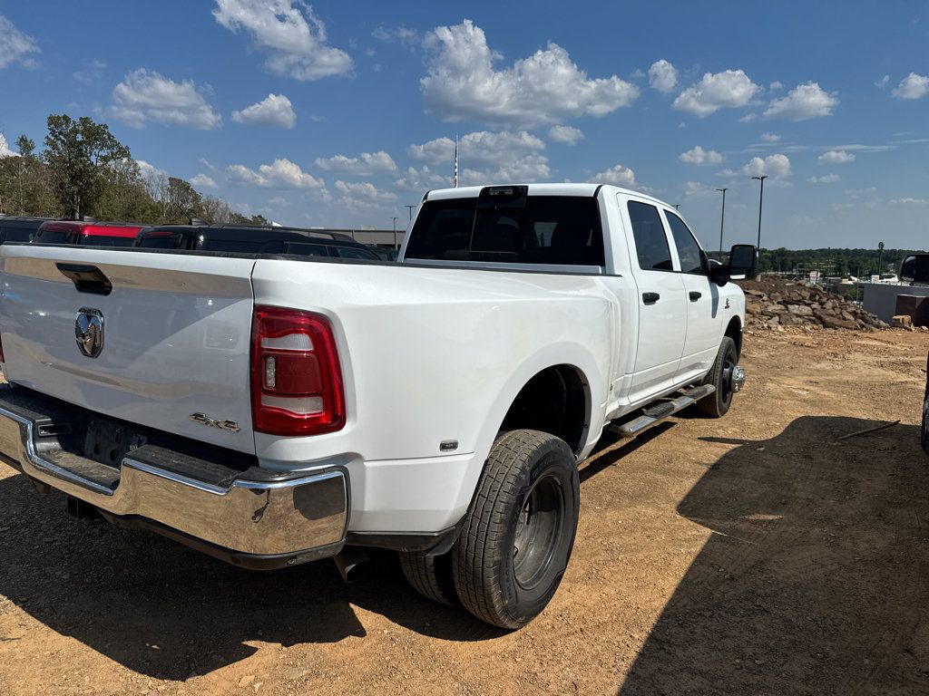 Used 2023 RAM 3500 Tradesman w/ Towing Technology Group AWD/4WD image 5