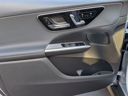 New 2026 Mercedes-Benz GLC 300 image 14