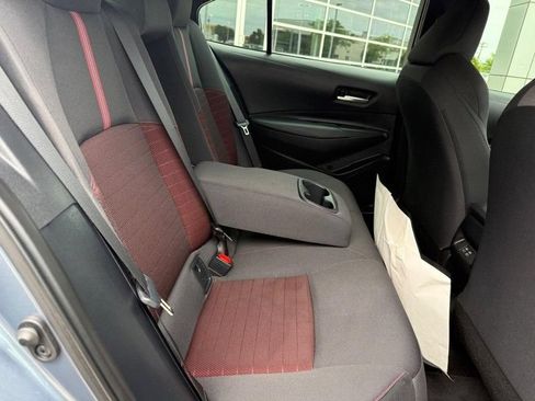 Used 2025 Toyota Corolla SE FWD image 12