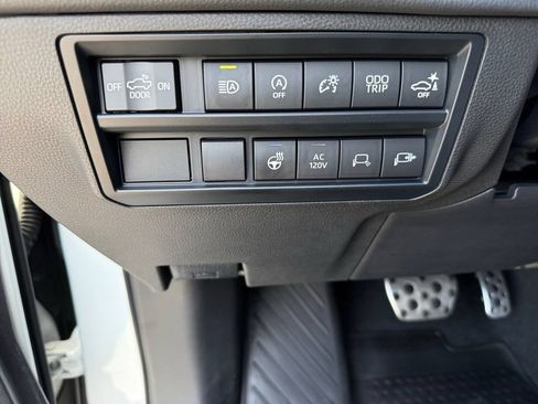 Used 2023 Toyota Tundra Limited w/ TRD Off-Road Package AWD/4WD image 25