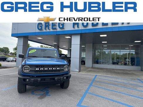 Used 2024 Ford Bronco Black Diamond AWD/4WD image 1