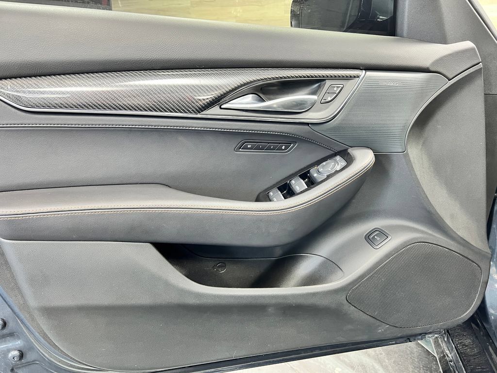 Used 2026 Cadillac CT5 V AWD/4WD image 23