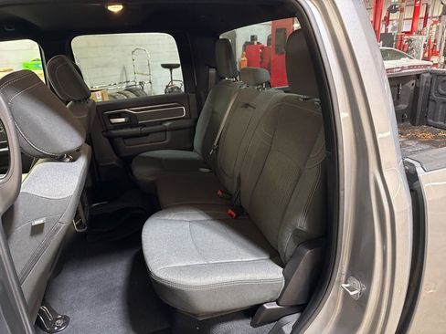 Used 2022 RAM 2500 Big Horn w/ Night Edition image 11