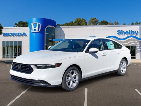 New 2026 Honda Accord LX image 4