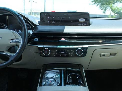 Used 2022 Genesis G80 2.5T AWD/4WD image 18