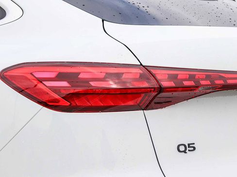 New 2026 Audi Q5 Premium AWD/4WD image 12